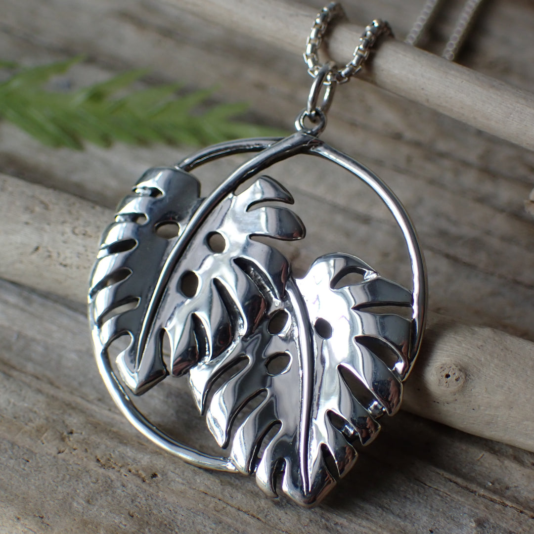 ♻️Recycled Sterling Silver Monstera Leaf Necklace