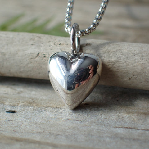 ♻️Recycled Sterling Silver Puffy Heart Necklace