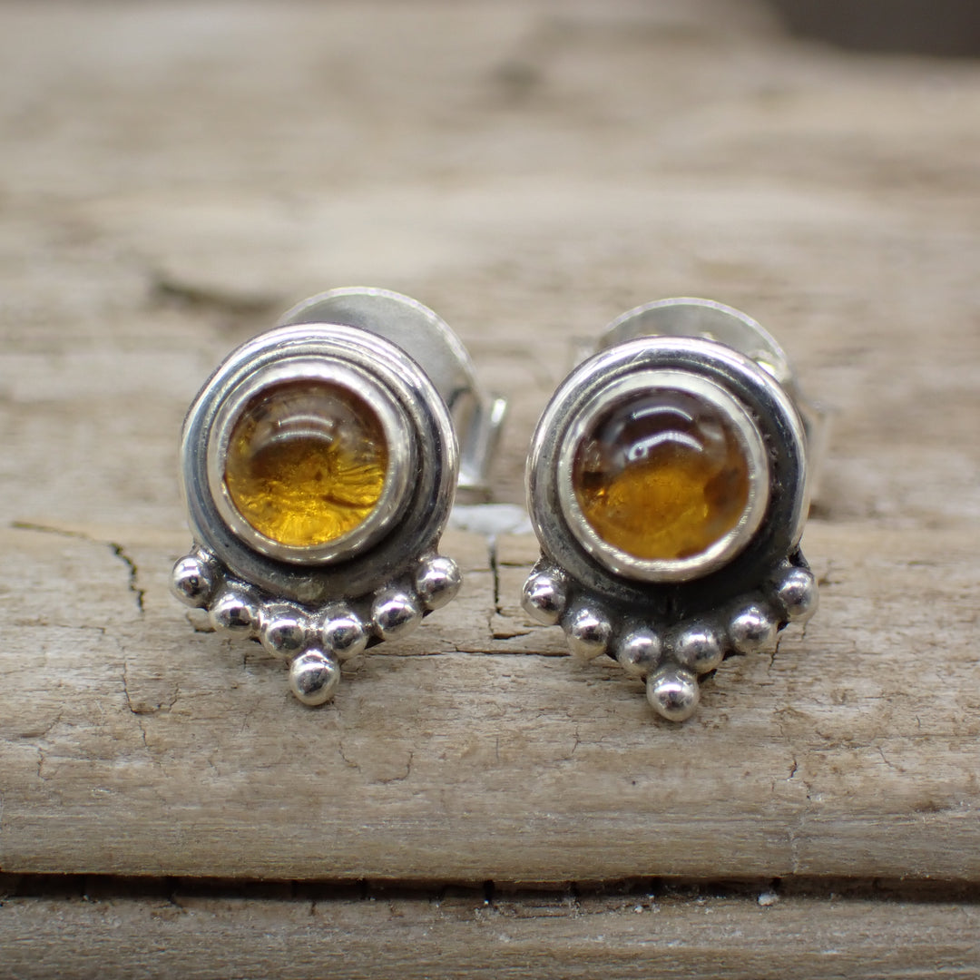 Boucles d'oreilles à tige en argent sterling et ambre 