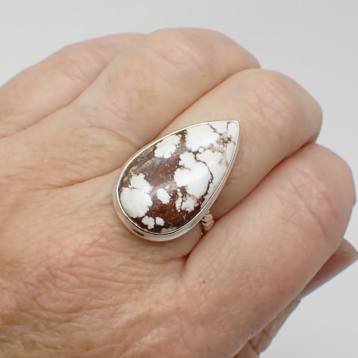 Wild Horse Magnesite Sterling Silver Ring - Size 6.5
