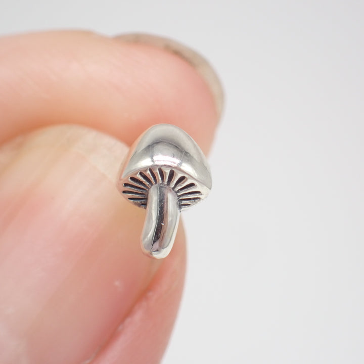 ♻️ Recycled Sterling Silver Mushroom Stud Earrings