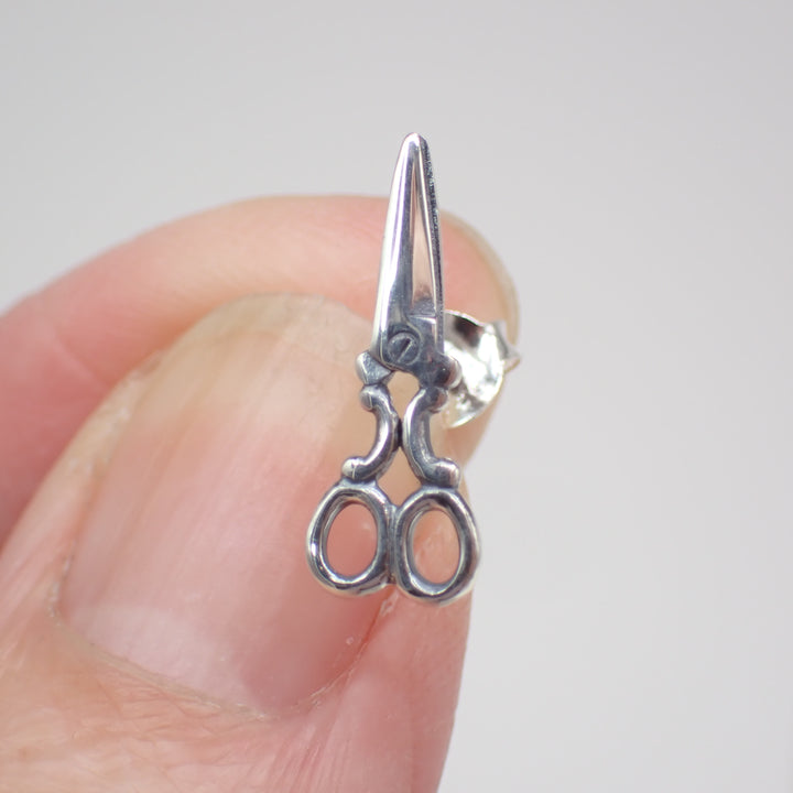 ♻️ Recycled Sterling Silver Scissors Stud Earrings