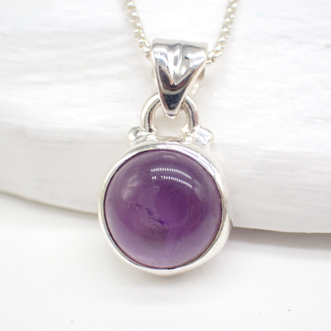 Amethyst Sterling Silver Simple Round Necklace