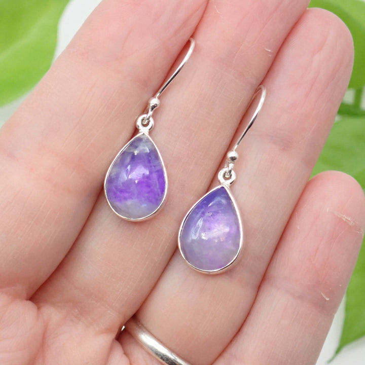 Boucles d'oreilles en argent sterling avec pierre de lune violette 