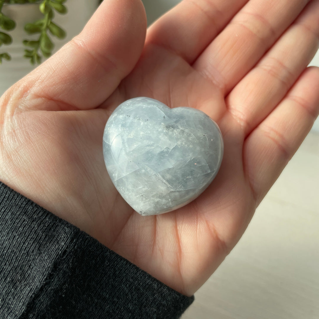 Coeur gonflé de calcite bleue