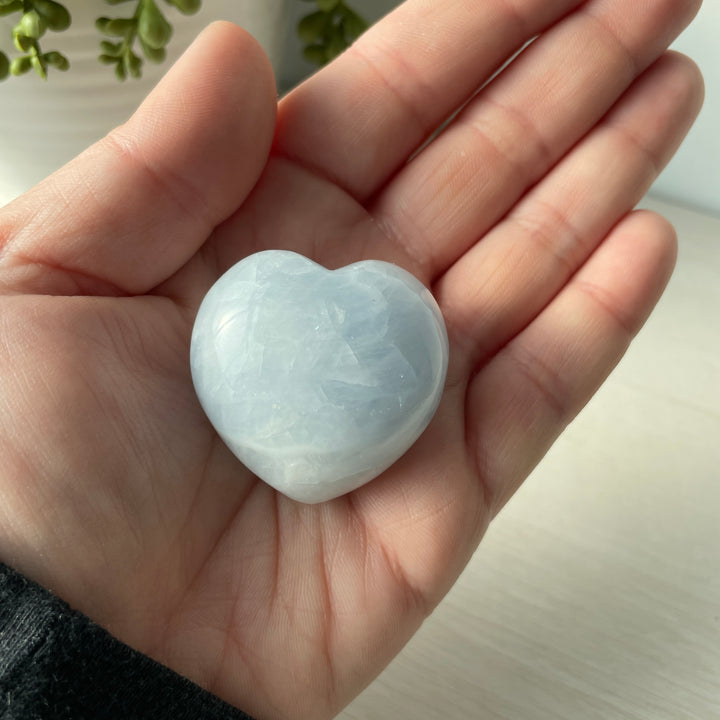 Coeur gonflé de calcite bleue