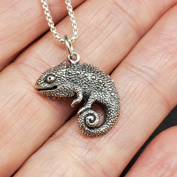 ♻️Recycled Sterling Silver Chameleon Necklace
