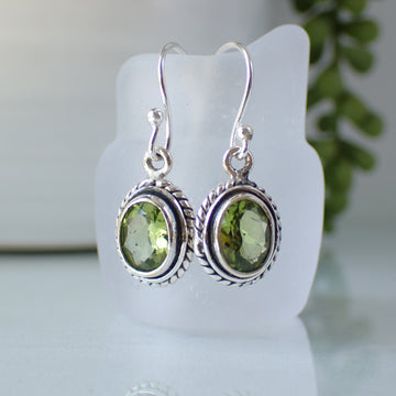sterling silver peridot faceted earrings
