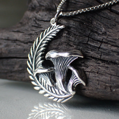 ♻️Recycled Sterling Silver Chanterelle and Fern Necklace