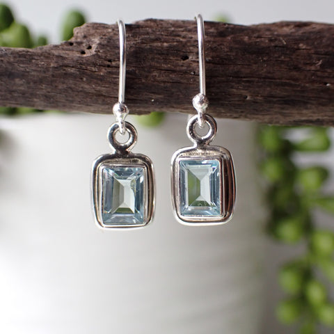 sterling silver blue topaz stone crystal dangle earrings