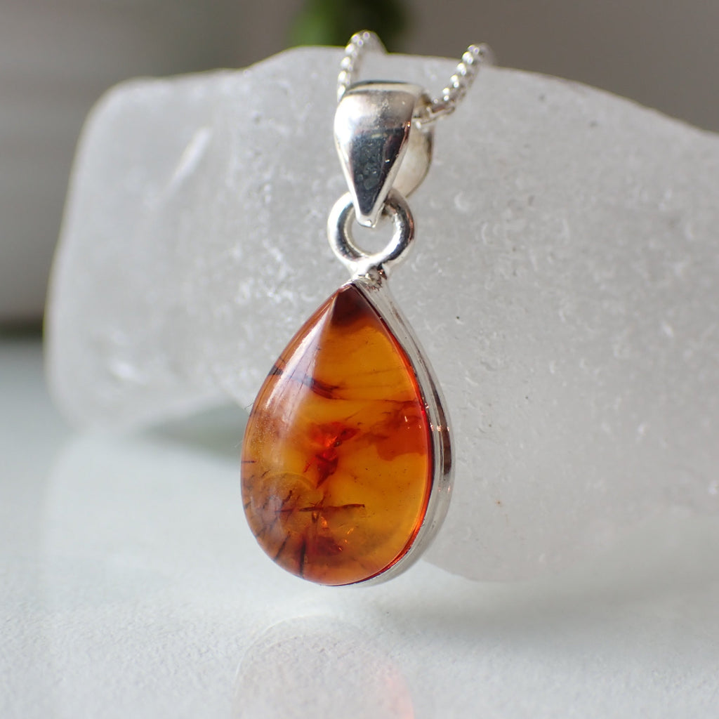sterling silver Amber stone pendant necklace