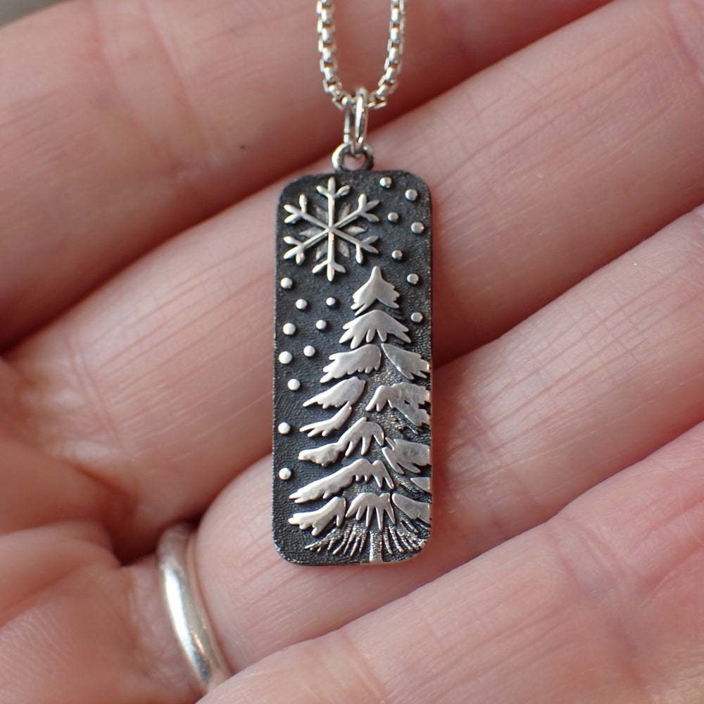 sterling silver snowy pine tree charm necklace