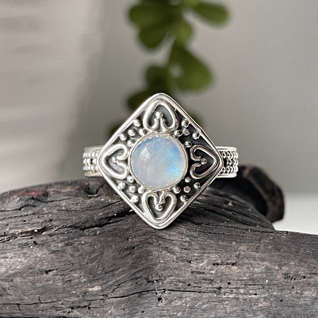 sterling silver moonstone crystal stone ring