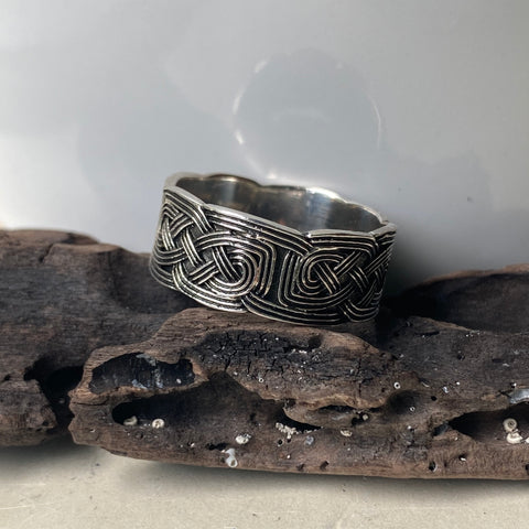 Sterling Silver Celtic Knot Style Ring