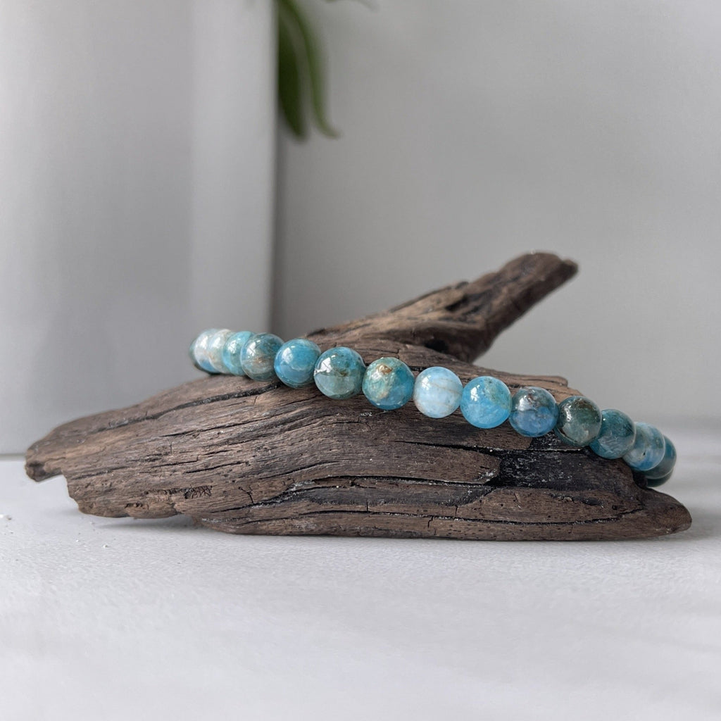 blue apatite gemstone bracelet