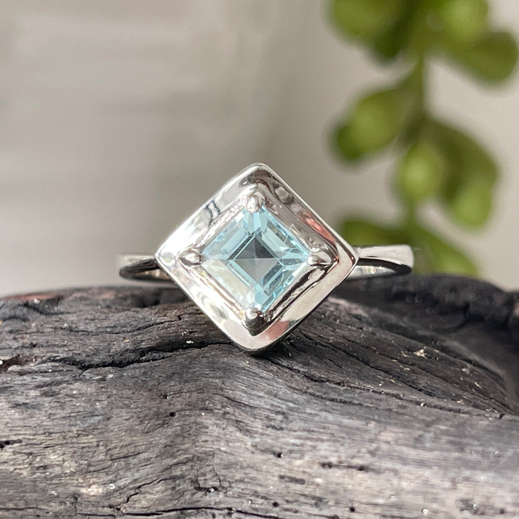 sterling silver blue topaz stone crystal faceted ring