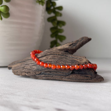 carnelian faceted bracelet