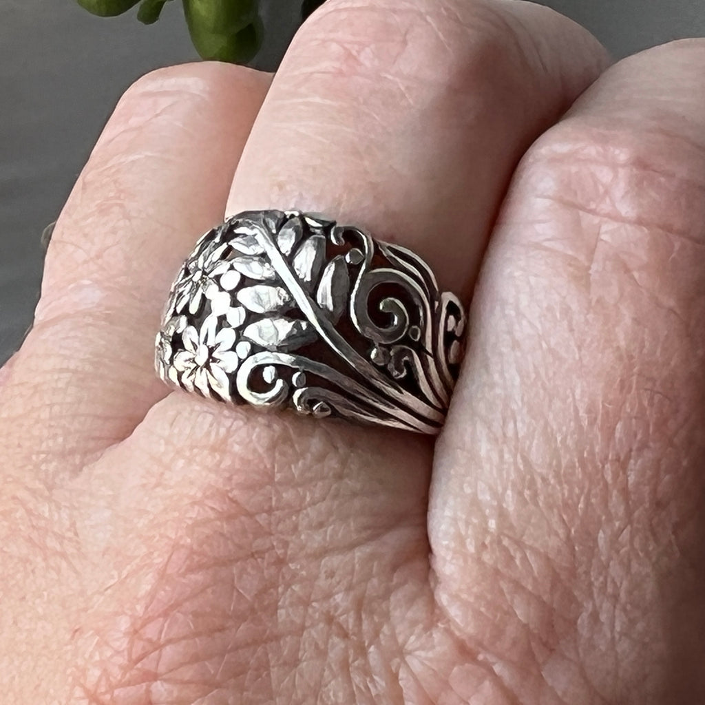 sterling silver flower vine ring