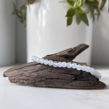 blue lace agate gemstone bracelet