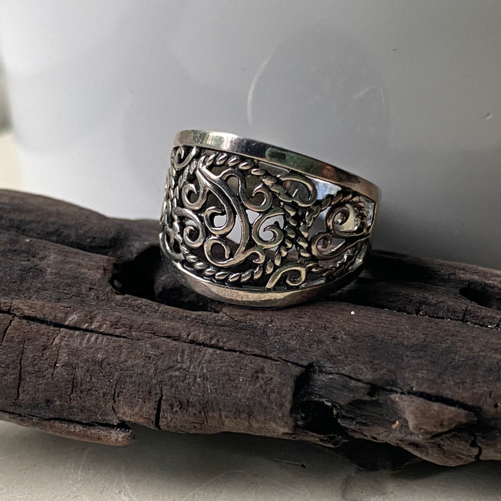Sterling Silver Wide Band Ring with Rope Design