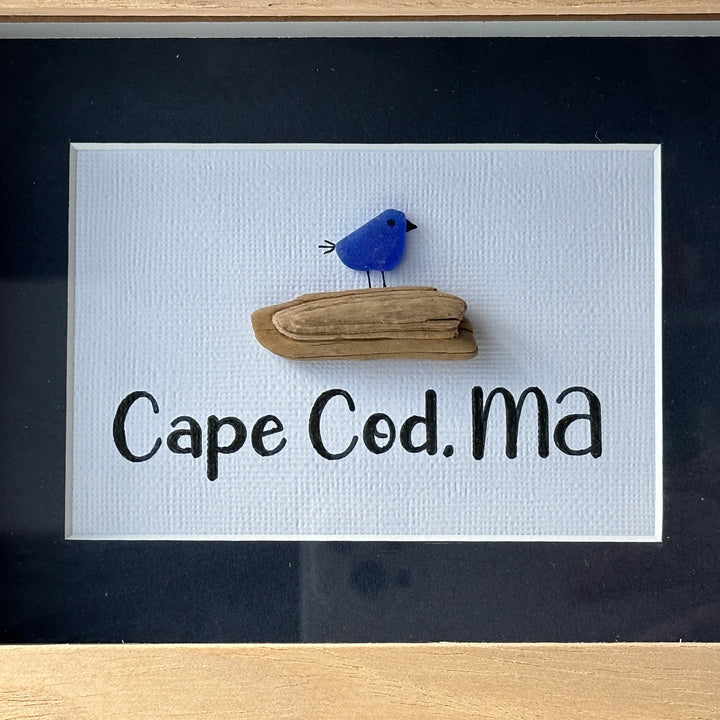 Pájaro de cristal marino de Cape Cod en Driftwood Picture Pebble Art