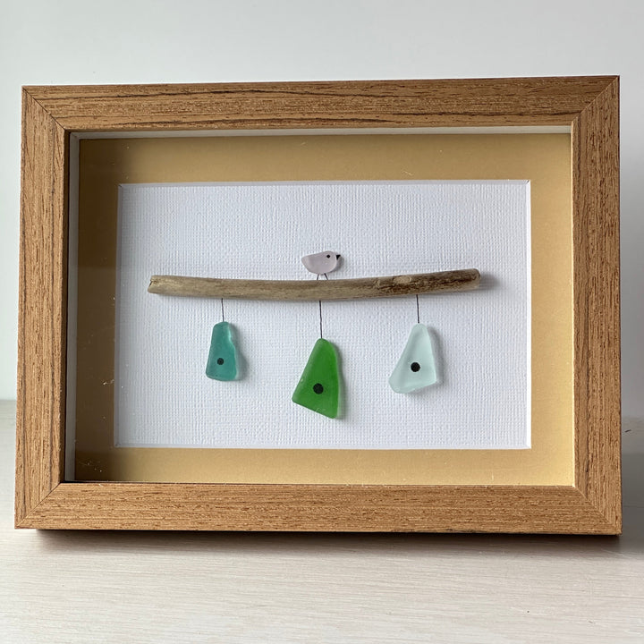 Sea Glass Bird House Picture