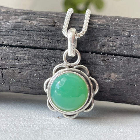 sterling silver chrysoprase crystal stone pendant necklace