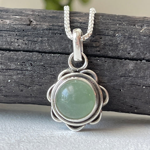sterling silver green aventurine crystal stone pendant necklace