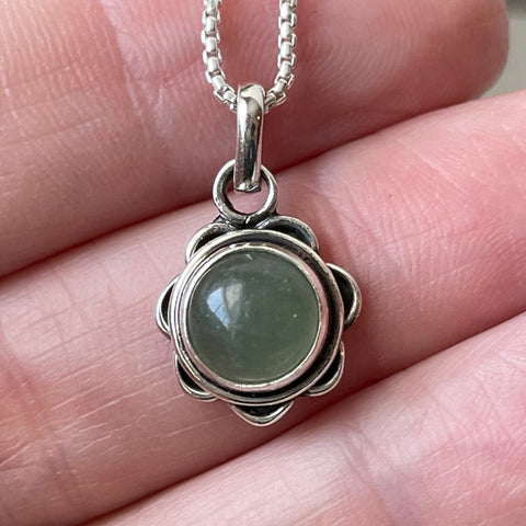 sterling silver green aventurine crystal stone pendant necklace