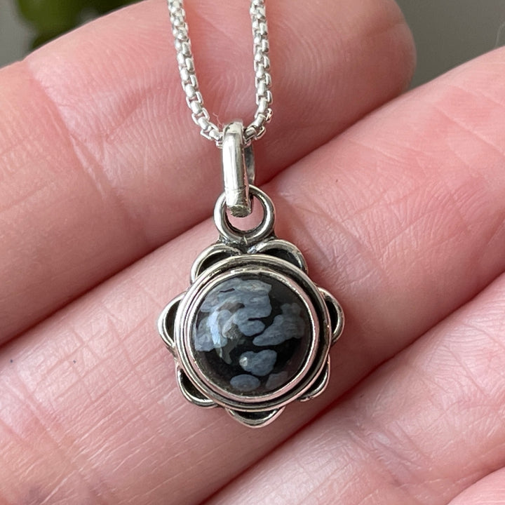 sterling silver snowflake obsidian simple charm pendant necklace
