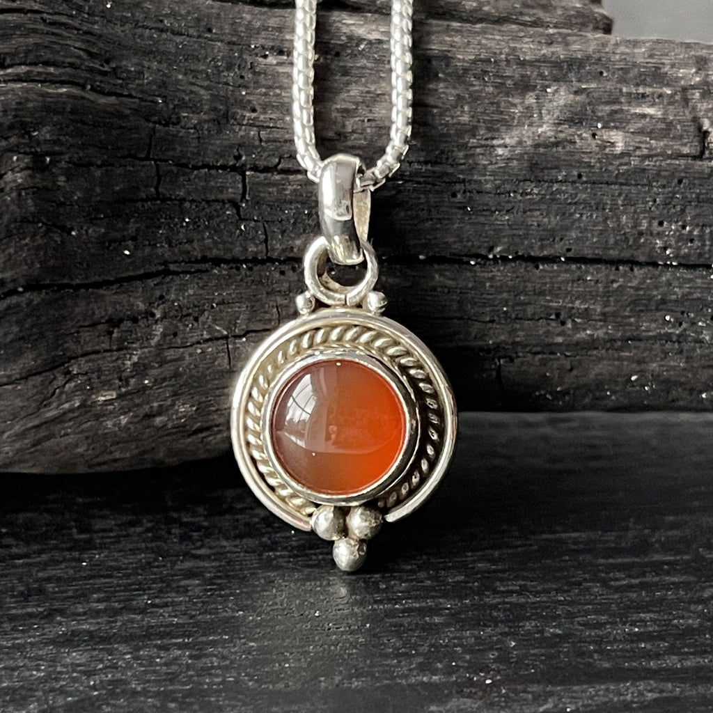 sterling silver carnelian crystal stone pendant necklace