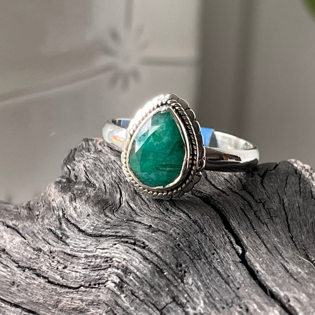 Emerald Sterling Silver Simple Faceted Ring